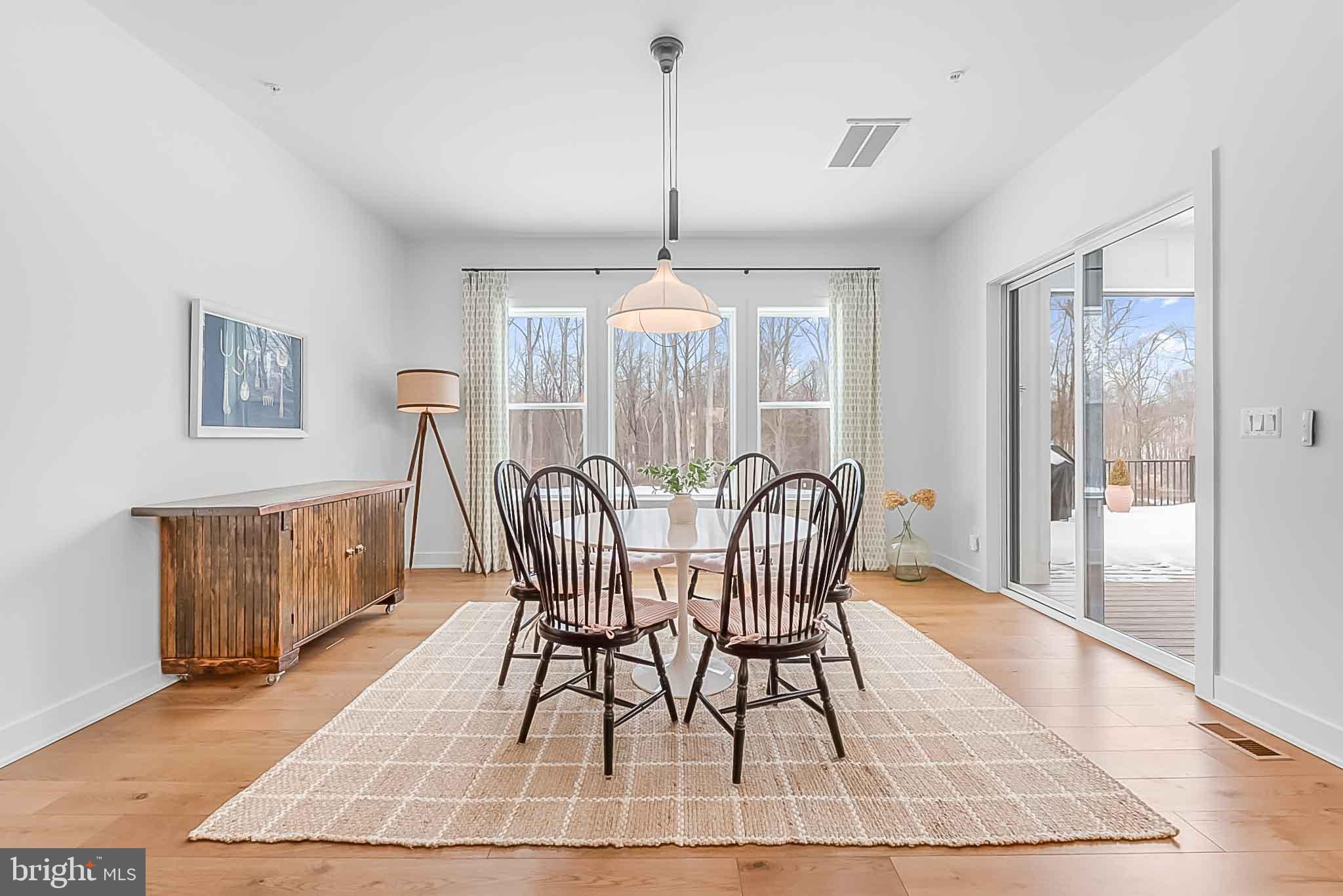 KINGSLEY WOODS - Residential