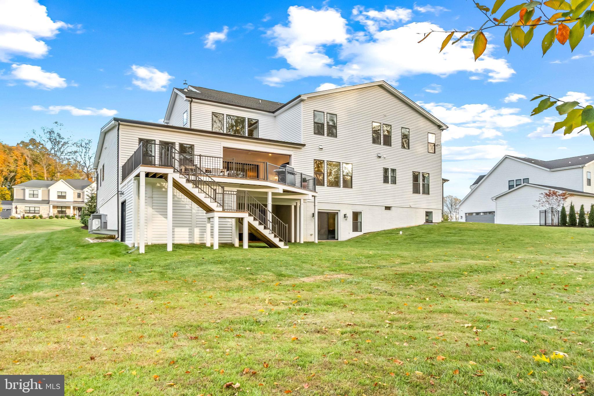 KINGSLEY WOODS - Residential