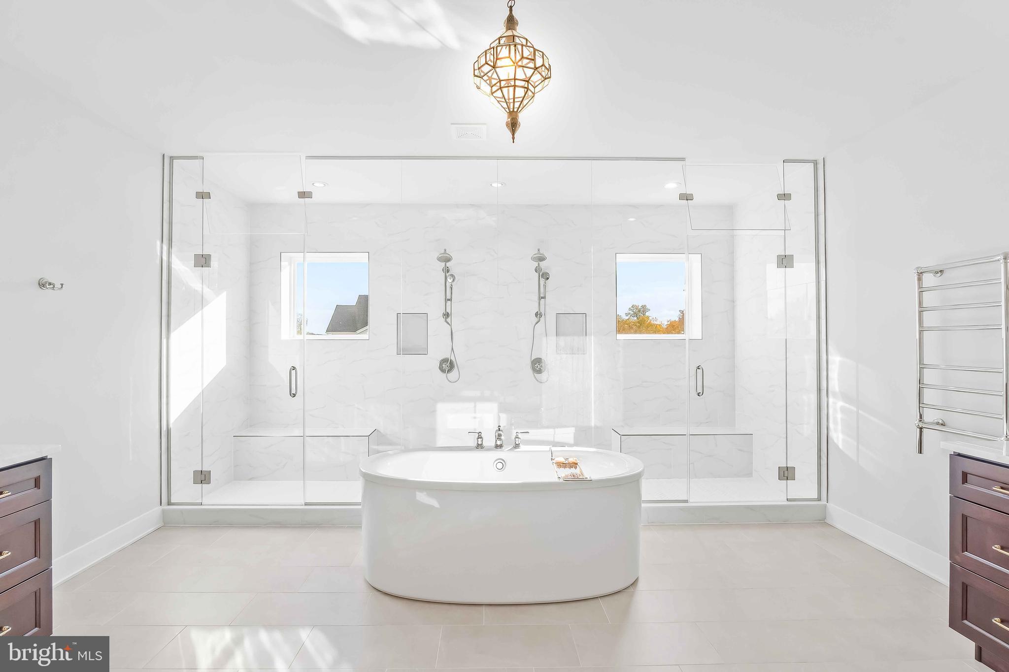 KINGSLEY WOODS - Residential