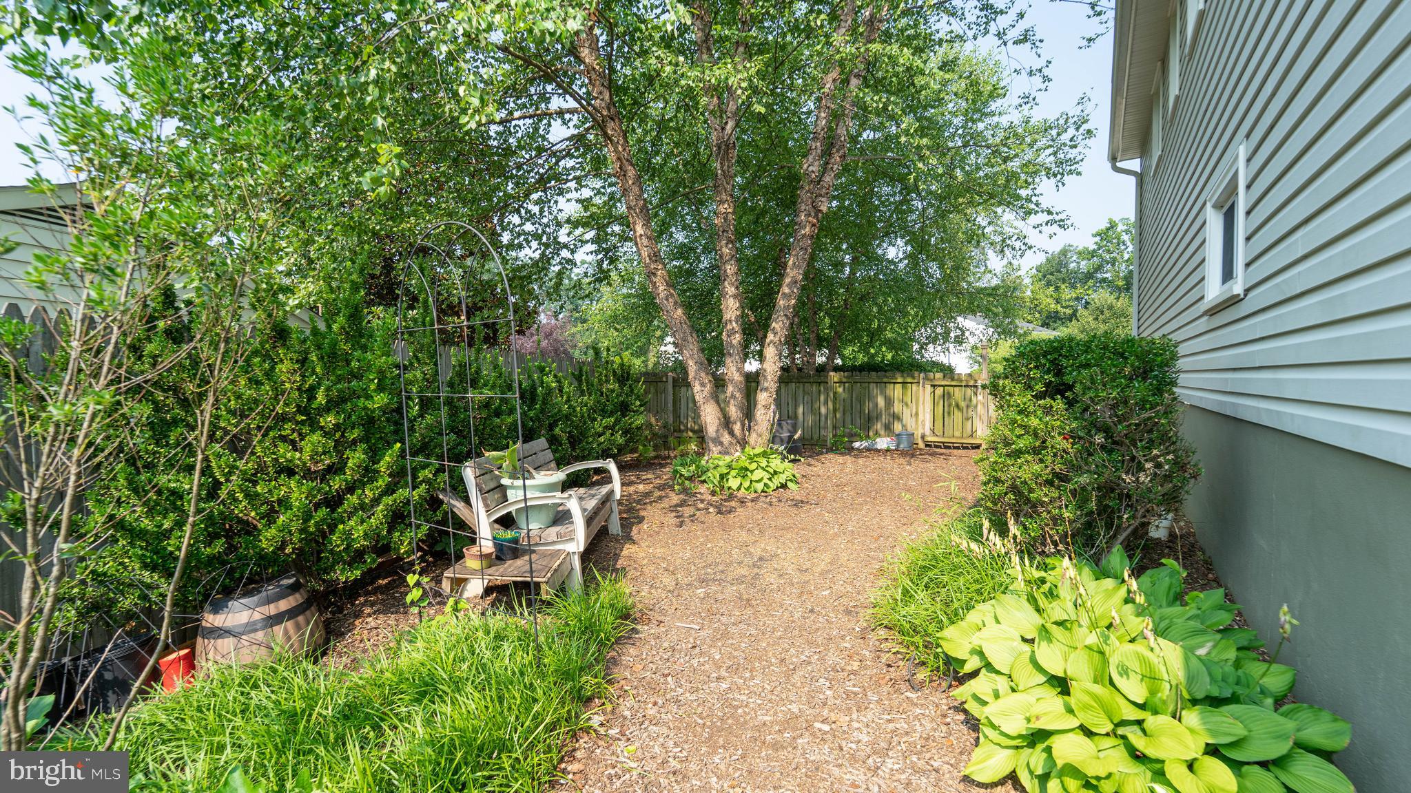 ORCHARD HILLS - Residential