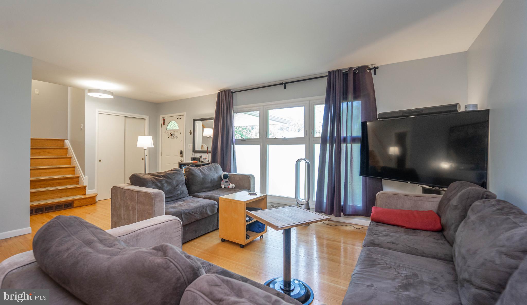 ORCHARD HILLS - Residential