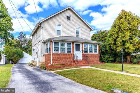 Homes For Sale - 1919 Pershing Avenue<br/> MORTON, PA 19070