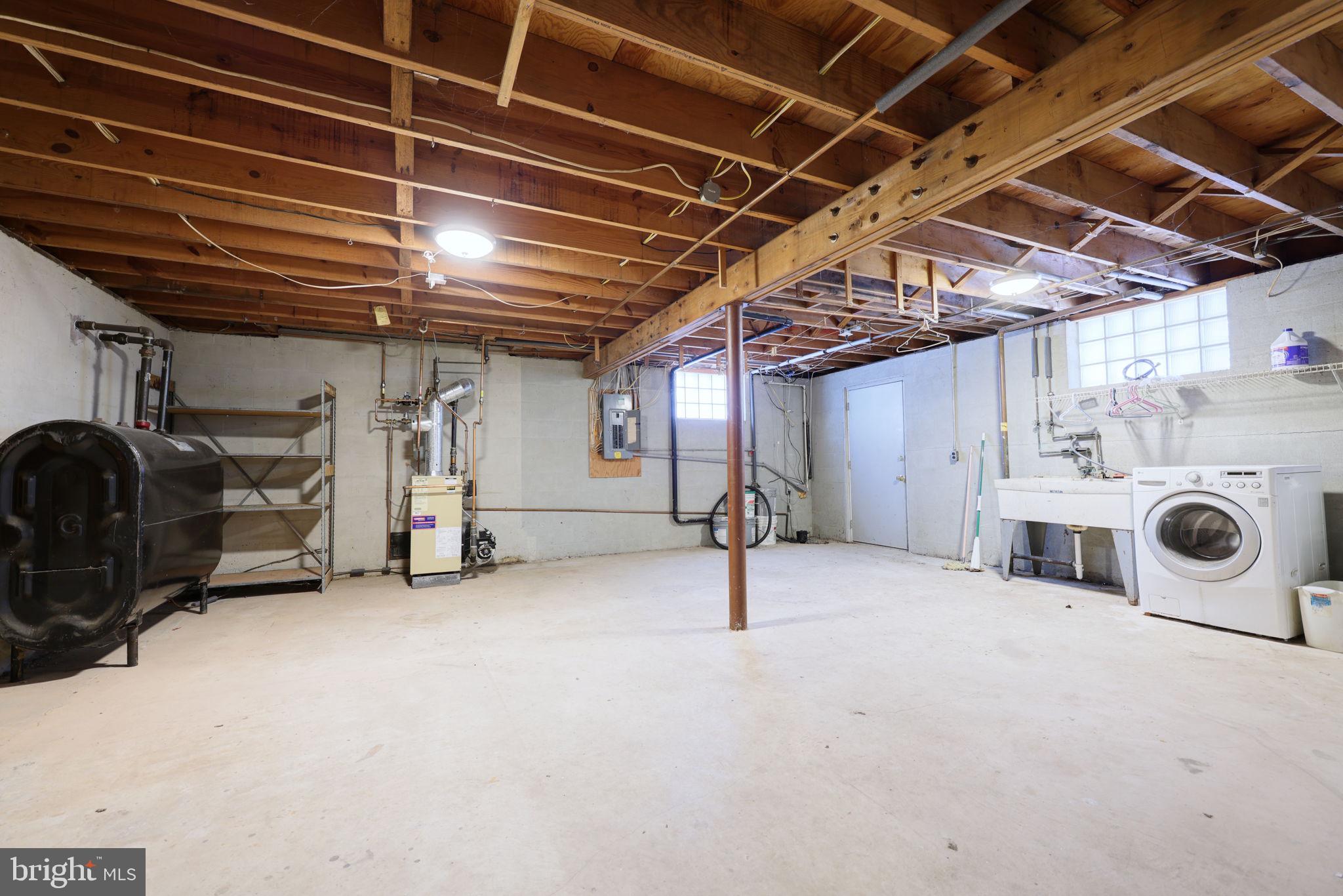 HAZELWOOD FARMS - Residential