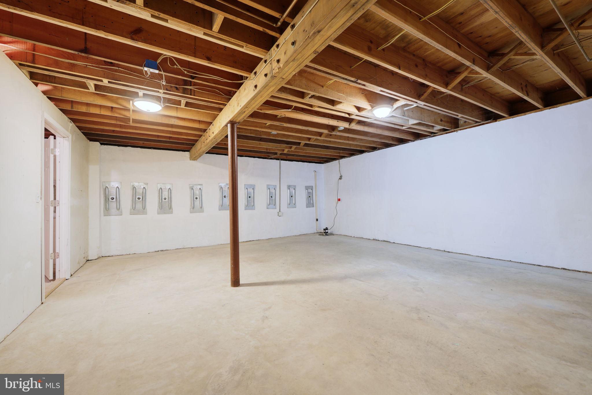 HAZELWOOD FARMS - Residential