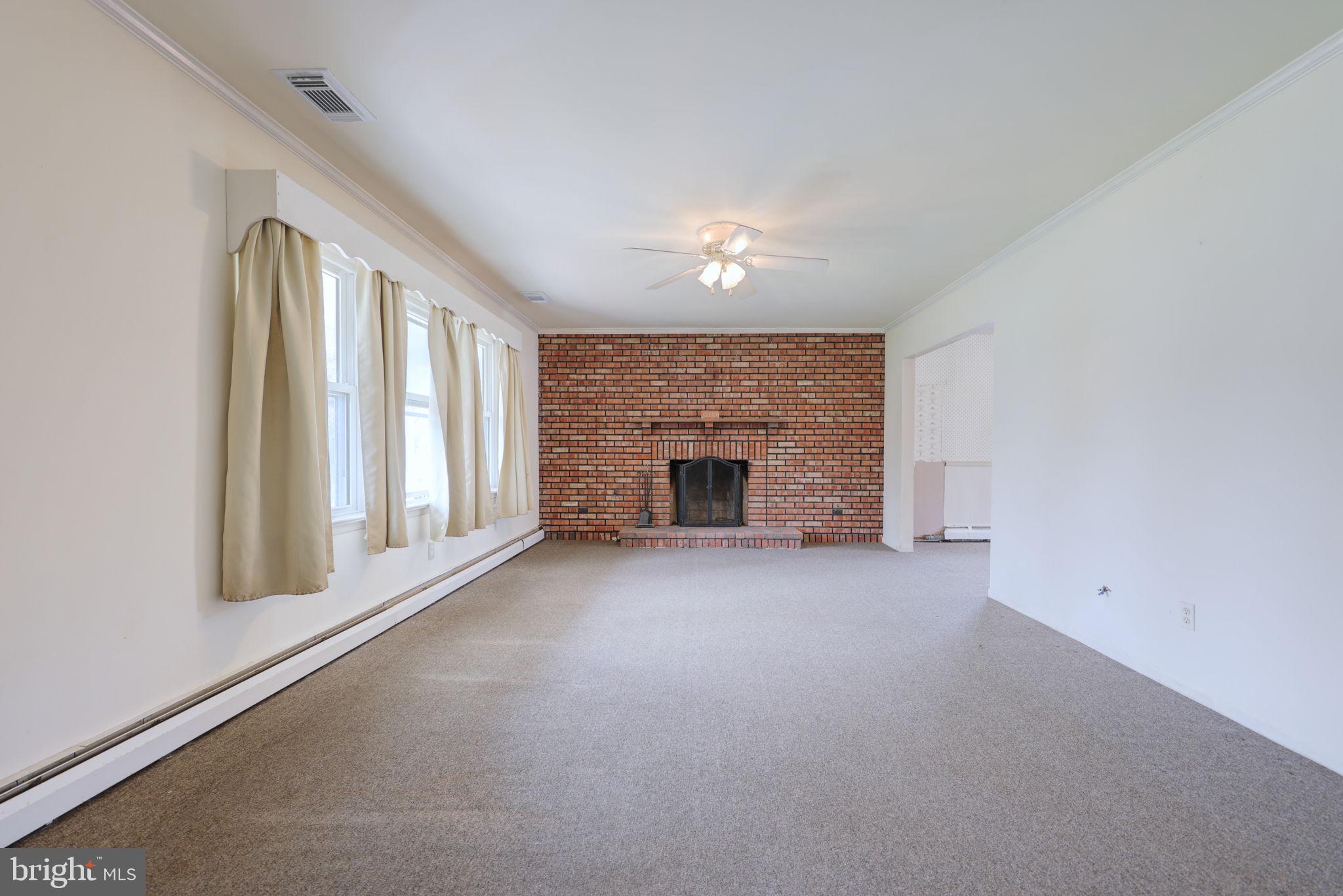 HAZELWOOD FARMS - Residential