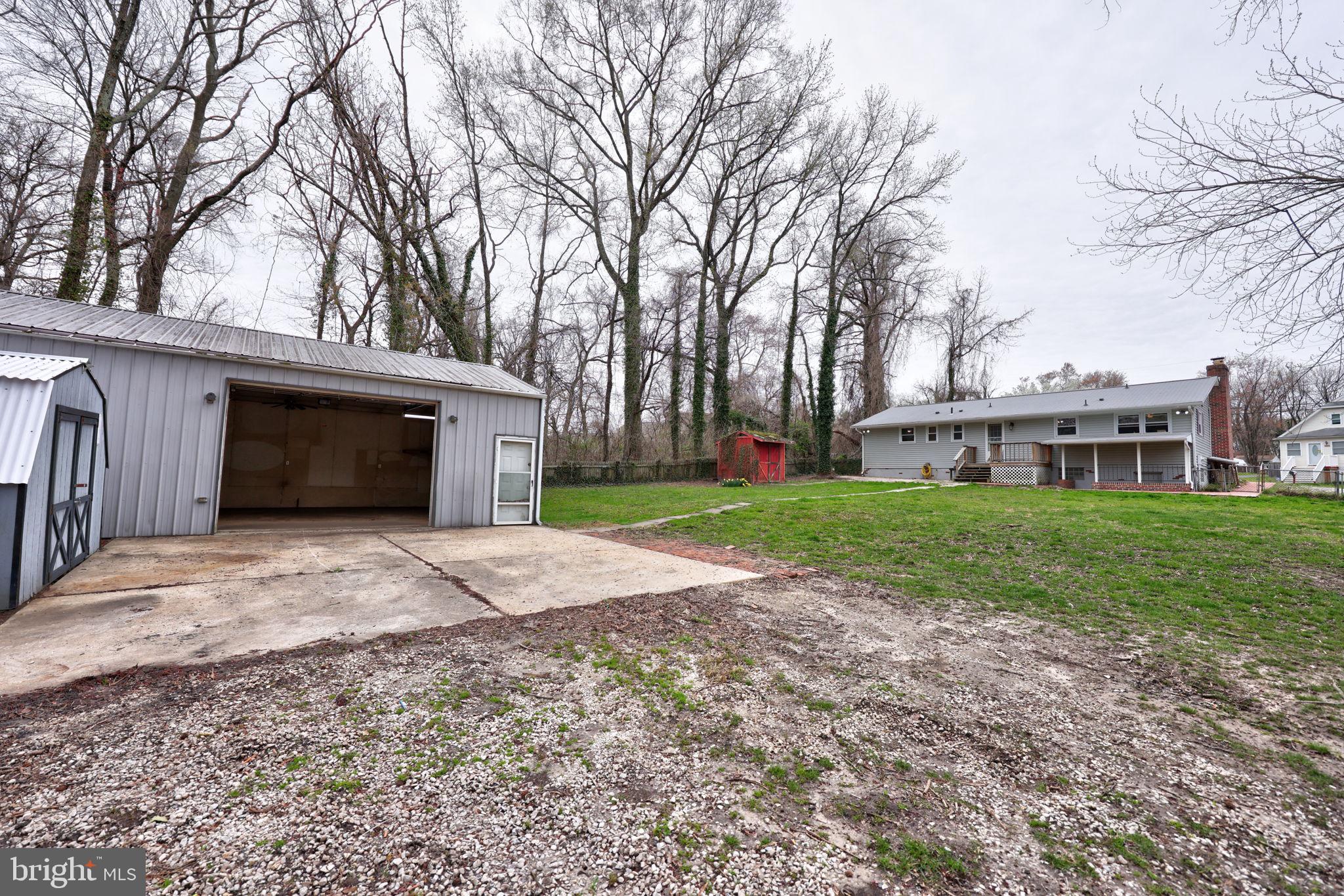 HAZELWOOD FARMS - Residential