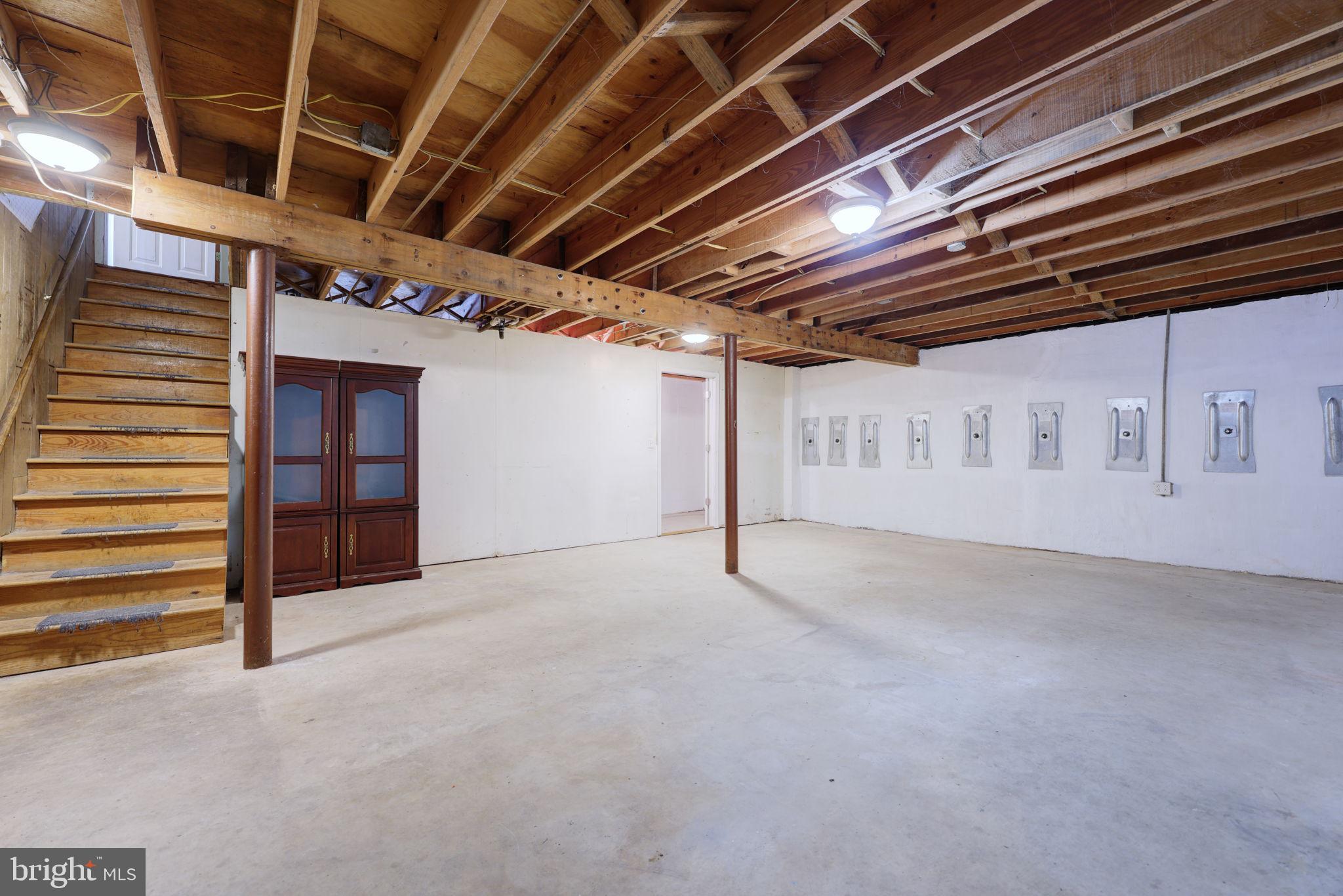 HAZELWOOD FARMS - Residential