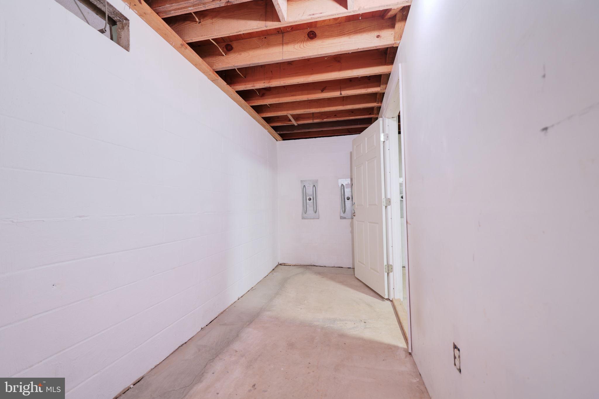 HAZELWOOD FARMS - Residential