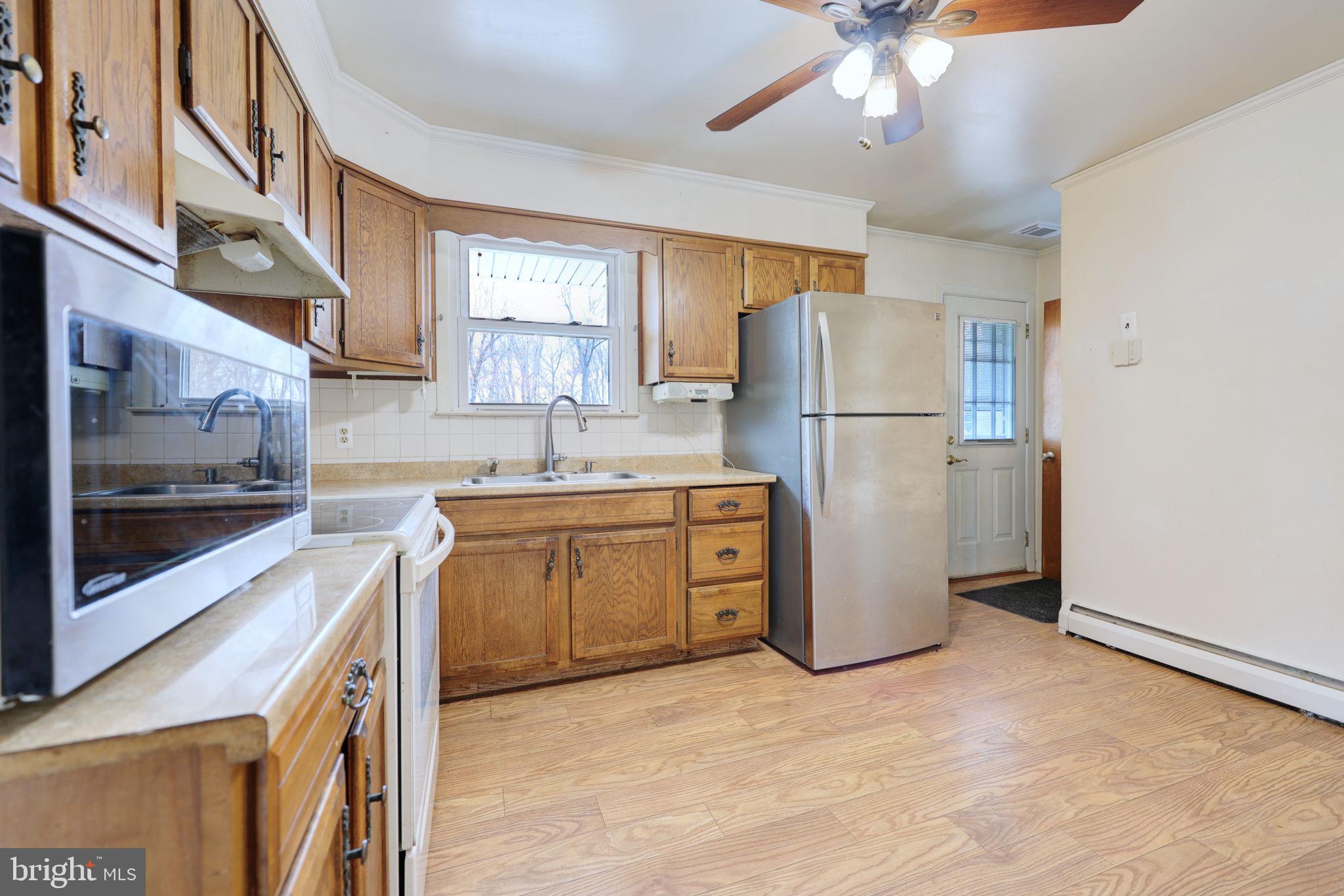 HAZELWOOD FARMS - Residential