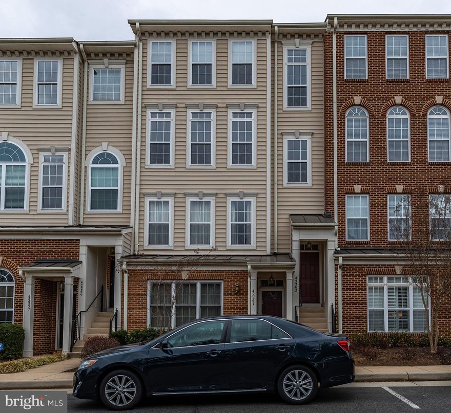 Gorgeous 3 bed, 2.5 bath townhouse style condo in sought after Stone Ridge! This elegant home features lustrous hardwood floors, crown molding and a 3 sided fireplace in the living/dining area. Bright kitchen with ample cabinets, granite counters and stainless steel appliances. Enjoy your morning coffee on the sunny balcony. Upstairs luxuriate in the spacious primary bedroom with walk in closet and attached bath with shower and soaking tub. 2 more generous secondary bedrooms and a full bath complete the upper level. 1 car rear load garage. Located in the community of stone Ridge, enjoy fantastic amenities including a newly renovated clubhouse offering a fitness center and rental space, an amphitheater with an event lawn, three pools, five tot lots, two tennis courts, a basketball court, a multi-purpose court, and walking trails. Easy access to shopping, dining and major commuter routes as well as local wineries, parks and nature preserves make this the perfect place to call home. Owner will change out the carpet prior to settlement.