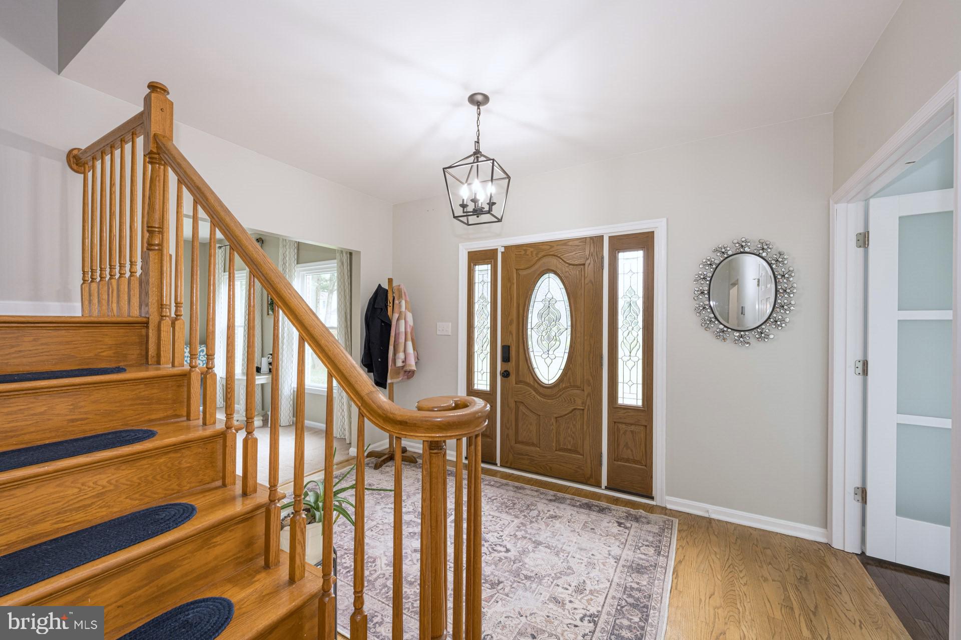 ENGLISH MEADOWS - Residential