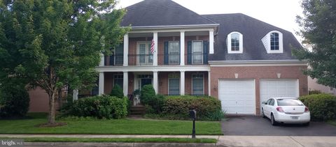 Photo of 3848 Farr Oak Circle, FAIRFAX, VA 22030 (MLS # VAFC2008216)