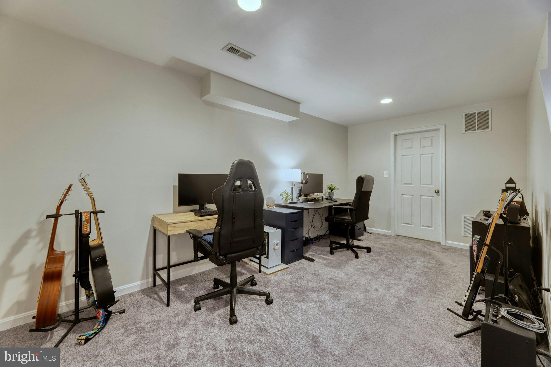 MEADOWS AT MORRIS FARM - Residential