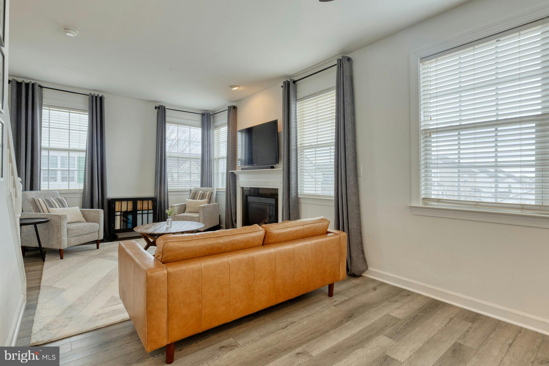 MEADOWS AT MORRIS FARM - Residential