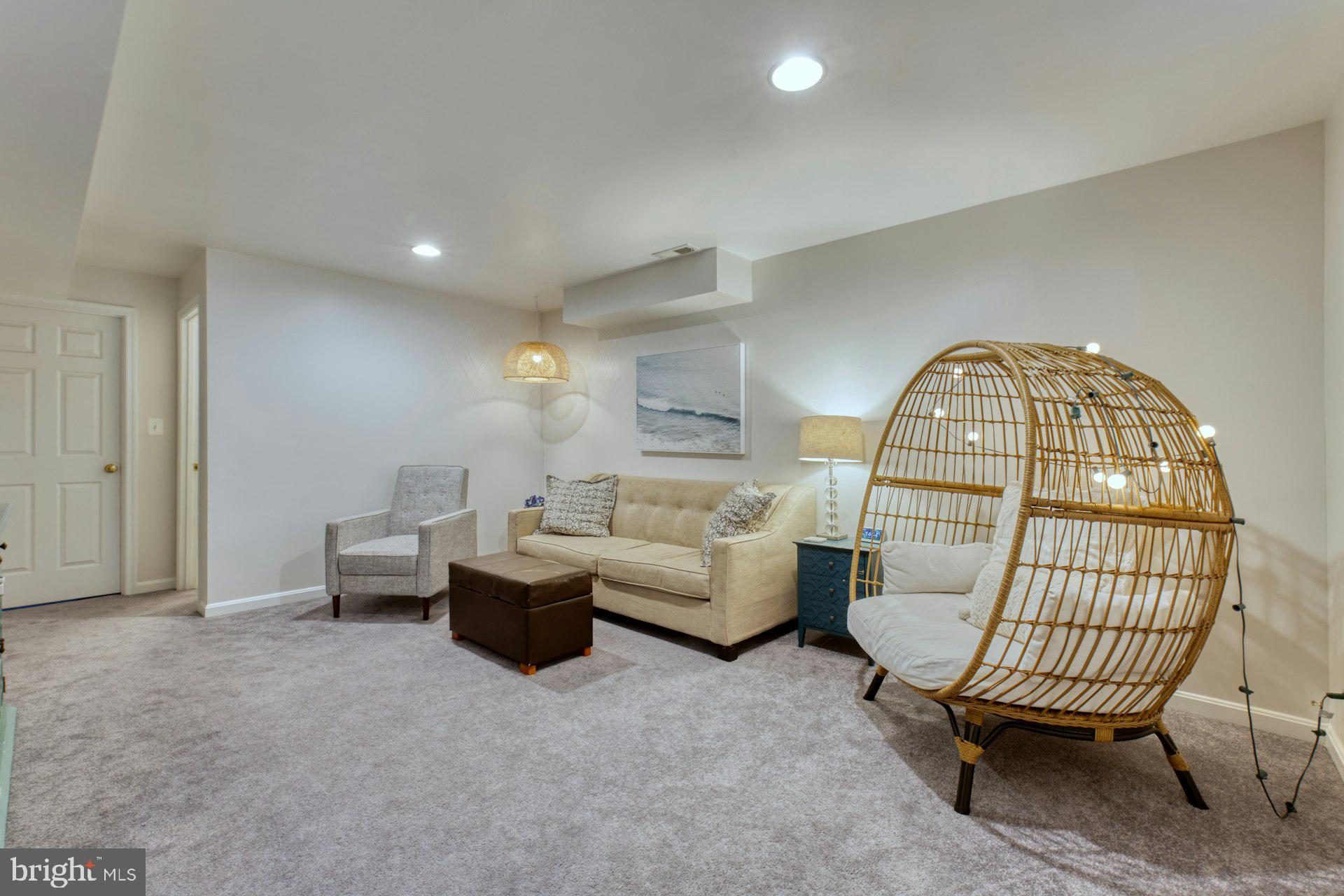 MEADOWS AT MORRIS FARM - Residential