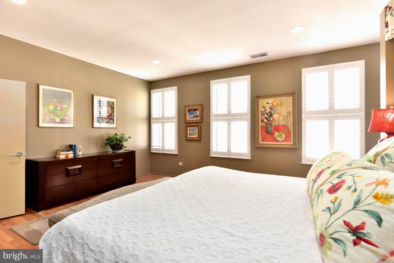 OLD TOWN - Residential