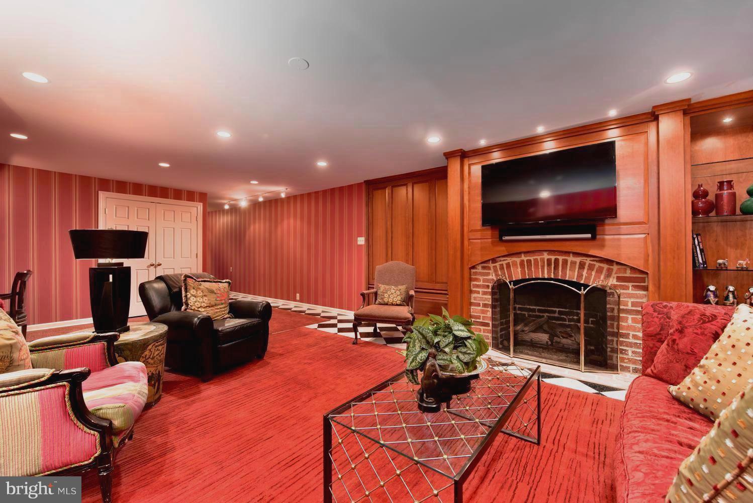 OLD TOWN - Residential