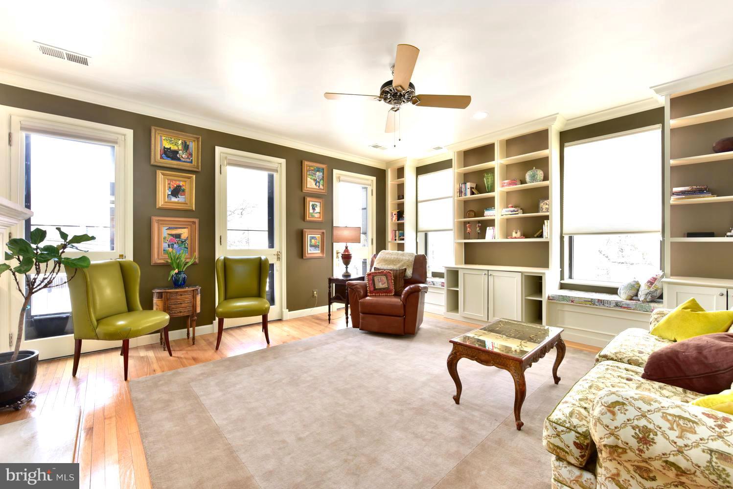 OLD TOWN - Residential