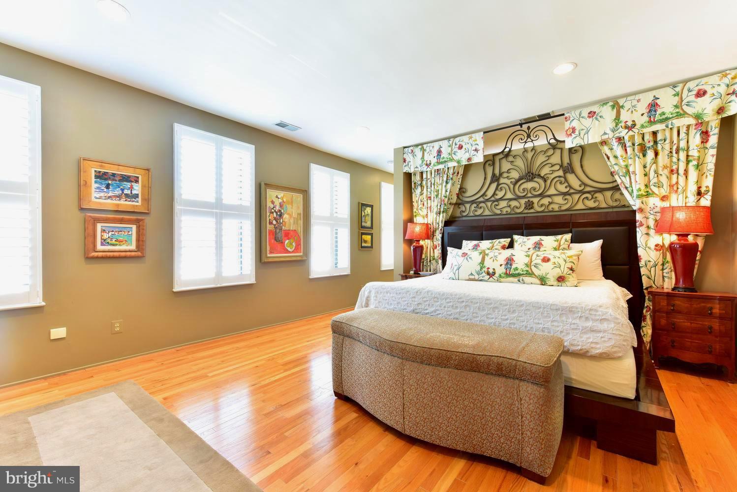 OLD TOWN - Residential