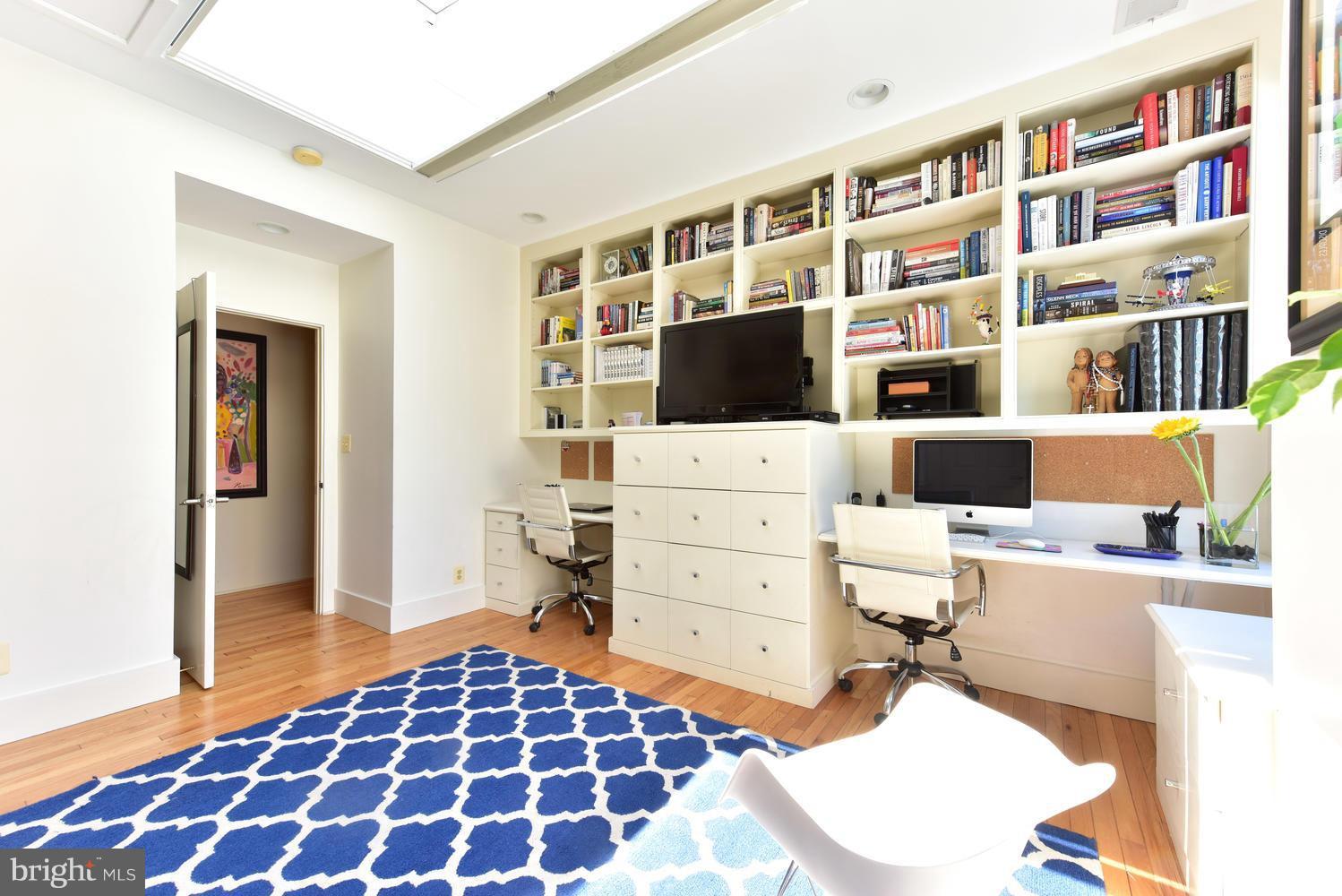 OLD TOWN - Residential