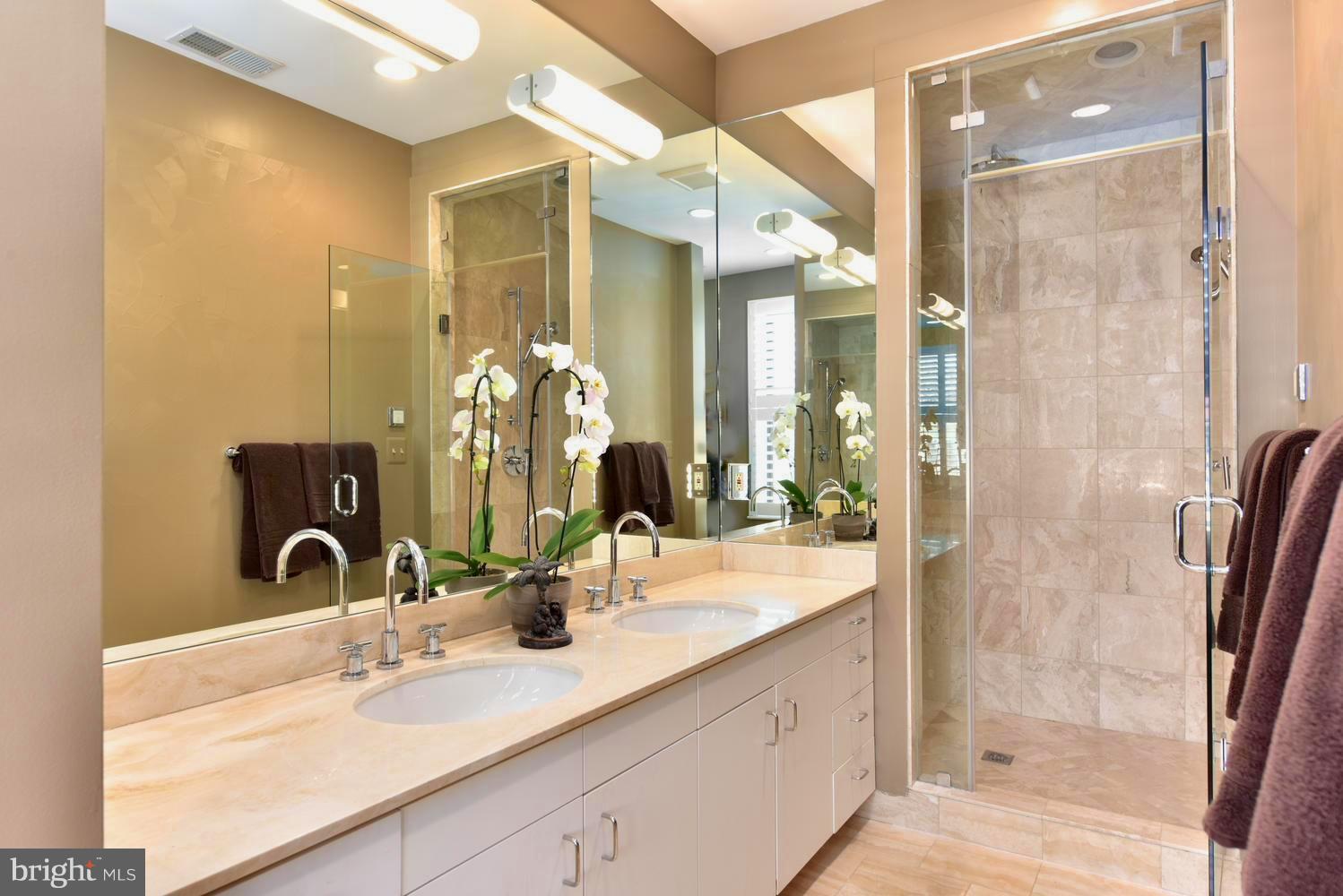 OLD TOWN - Residential