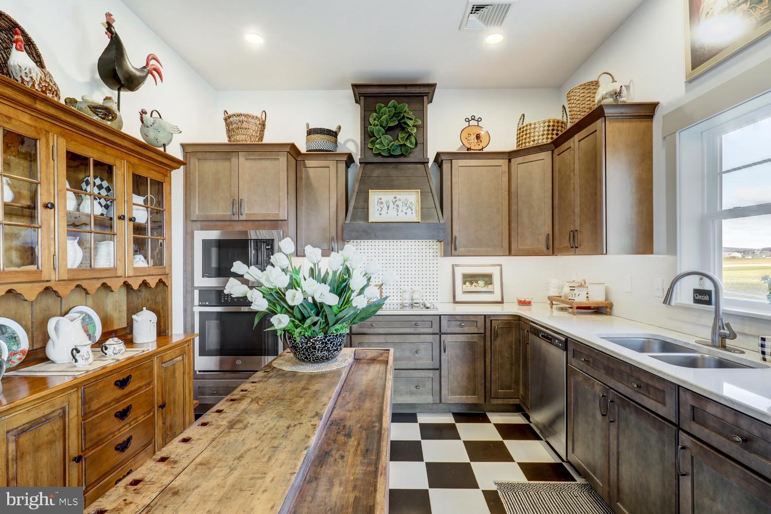 WYNDALE - Residential