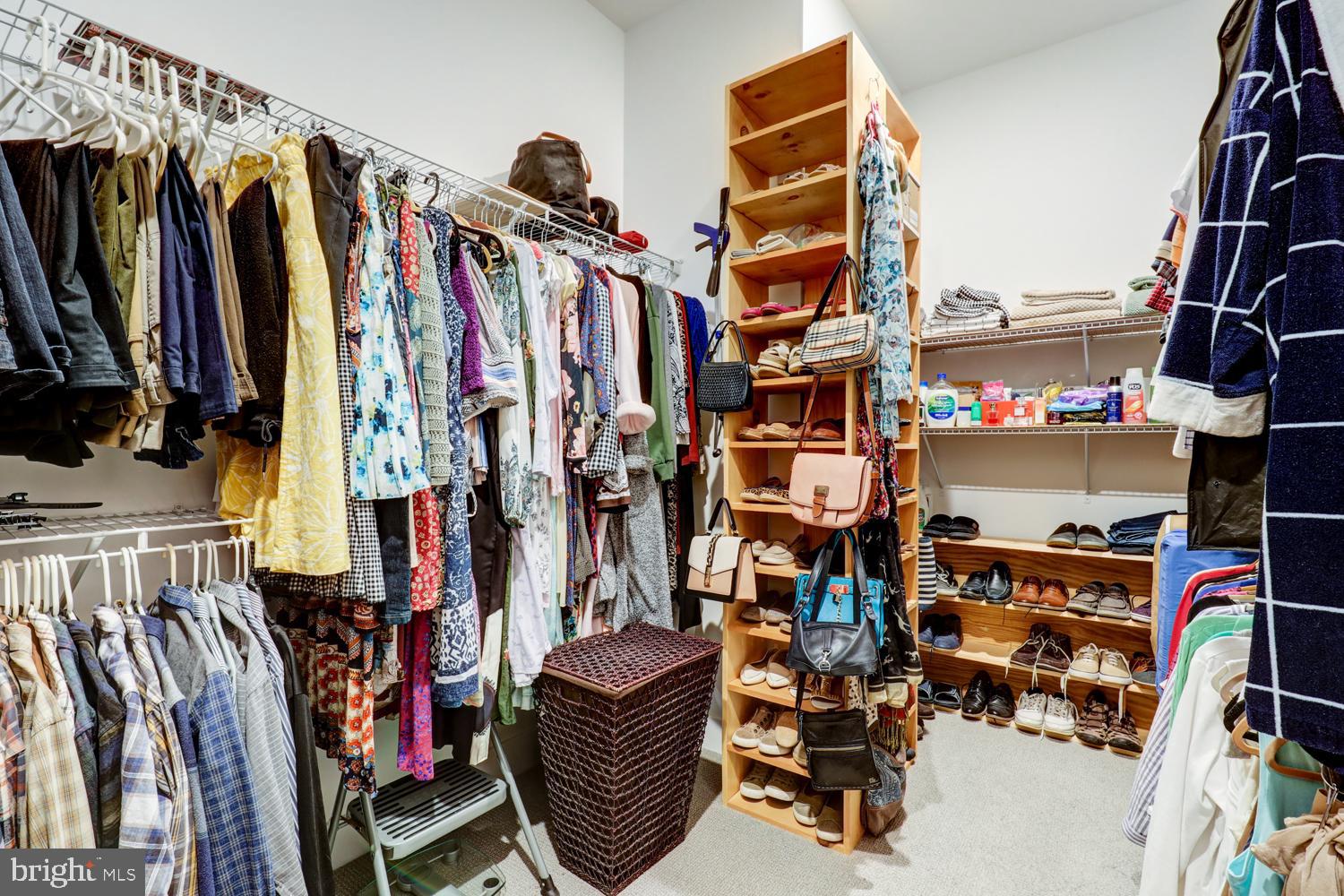 WYNDALE - Residential