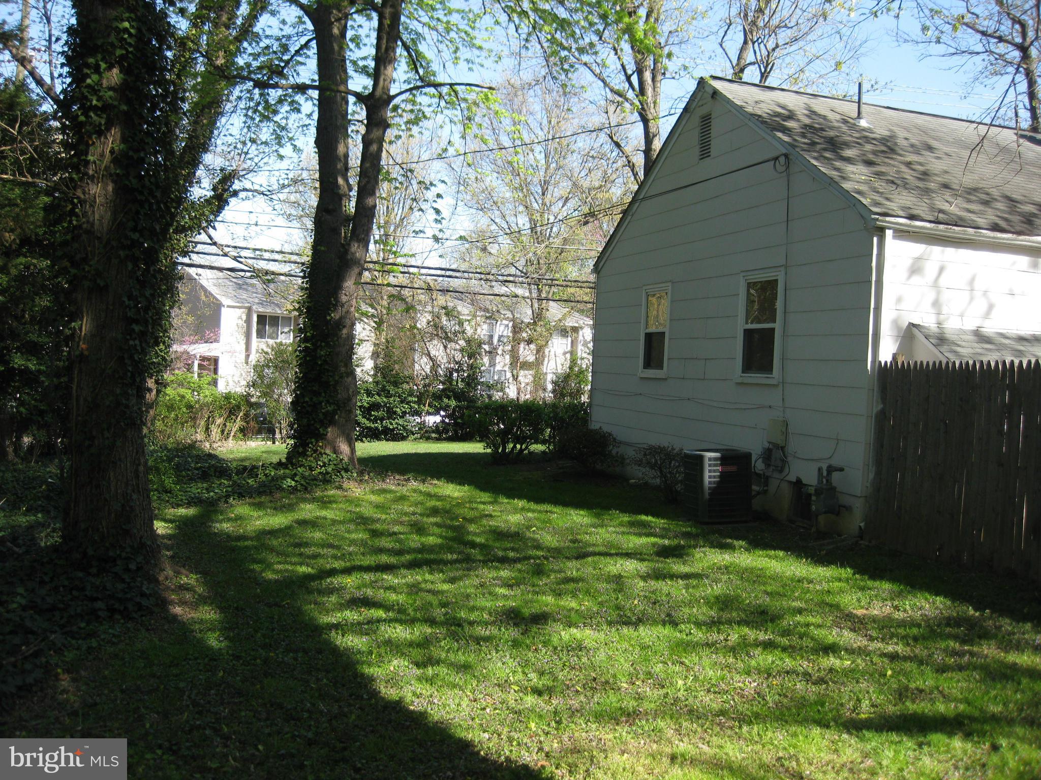 PIMMIT HILLS - Residential