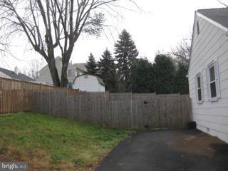 PIMMIT HILLS - Residential