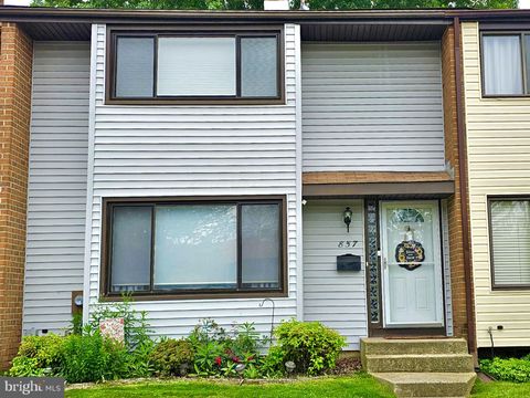 857 JAMESTOWN RD EAST WINDSOR NJ 08520