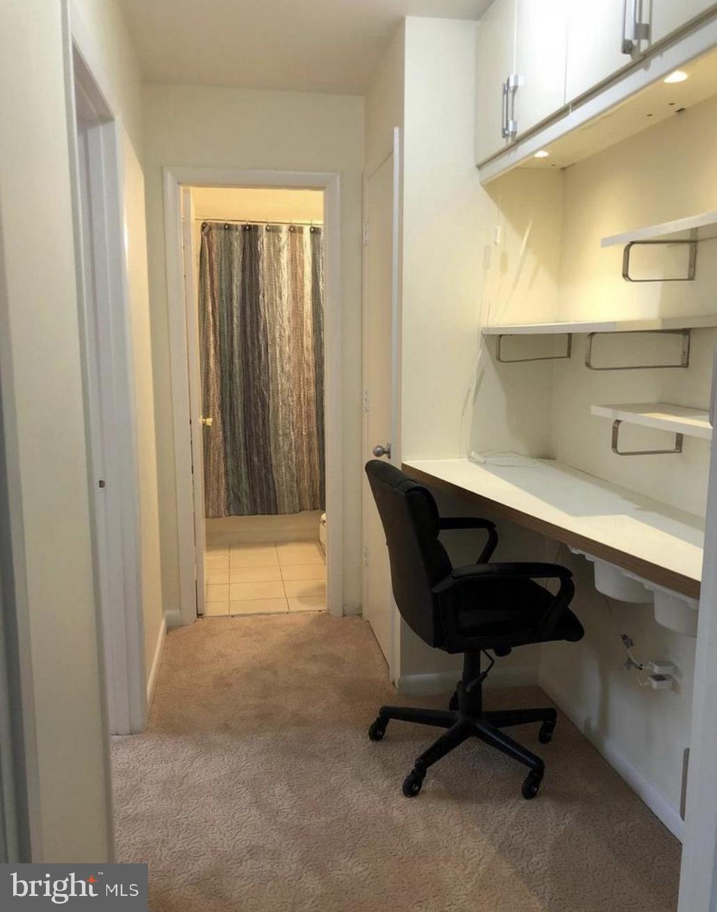 PARKSIDE CONDOMINIUMS - Residential Lease