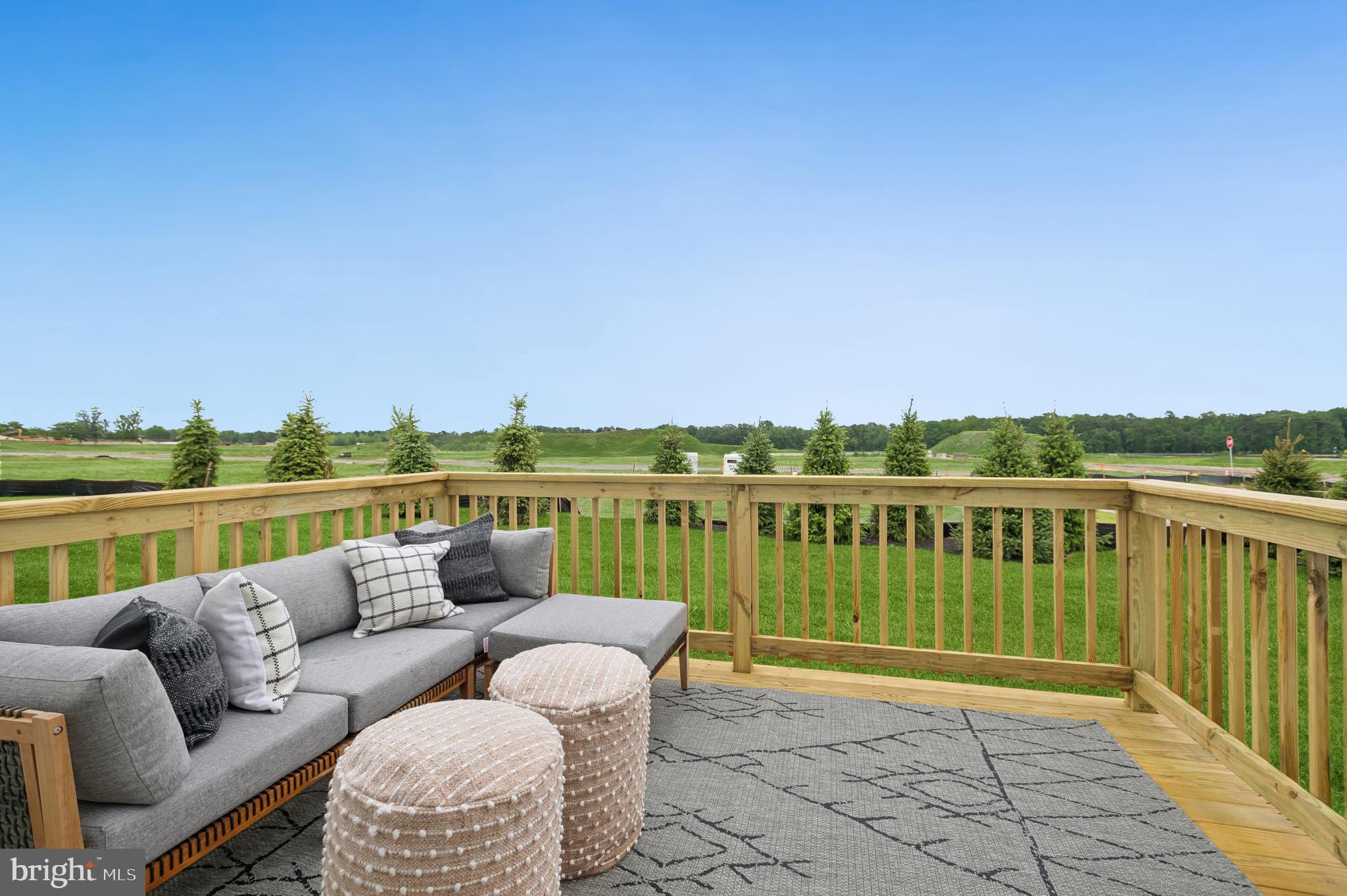 27 BUTTERNUT DRIVE 14