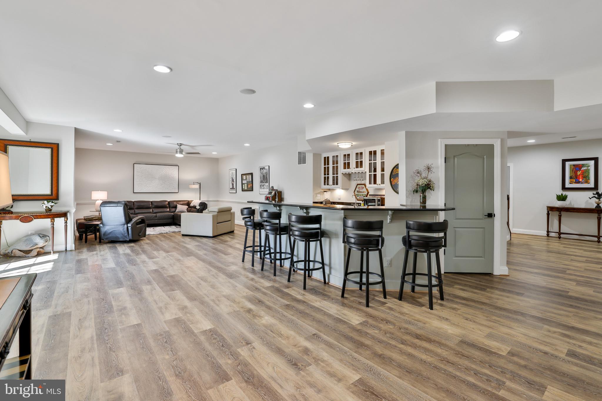 RASPBERRY FALLS - Residential