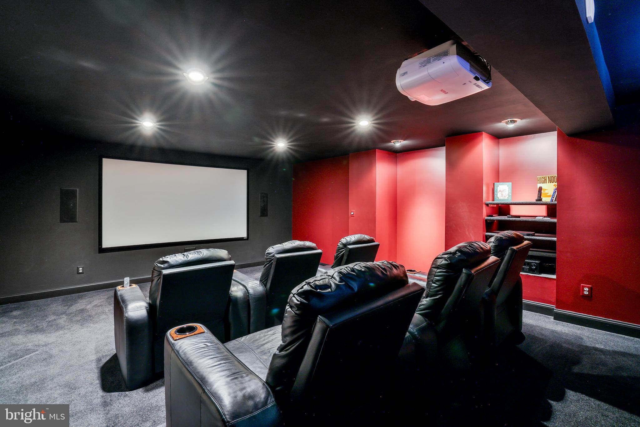 RASPBERRY FALLS - Residential