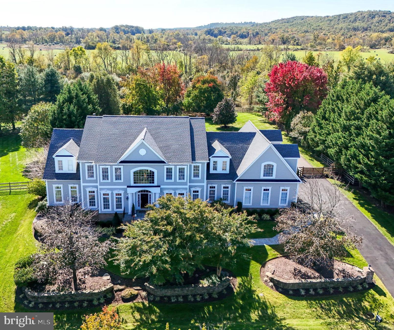 RASPBERRY FALLS - Residential