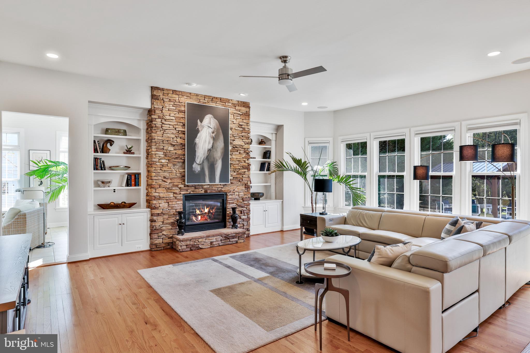 RASPBERRY FALLS - Residential