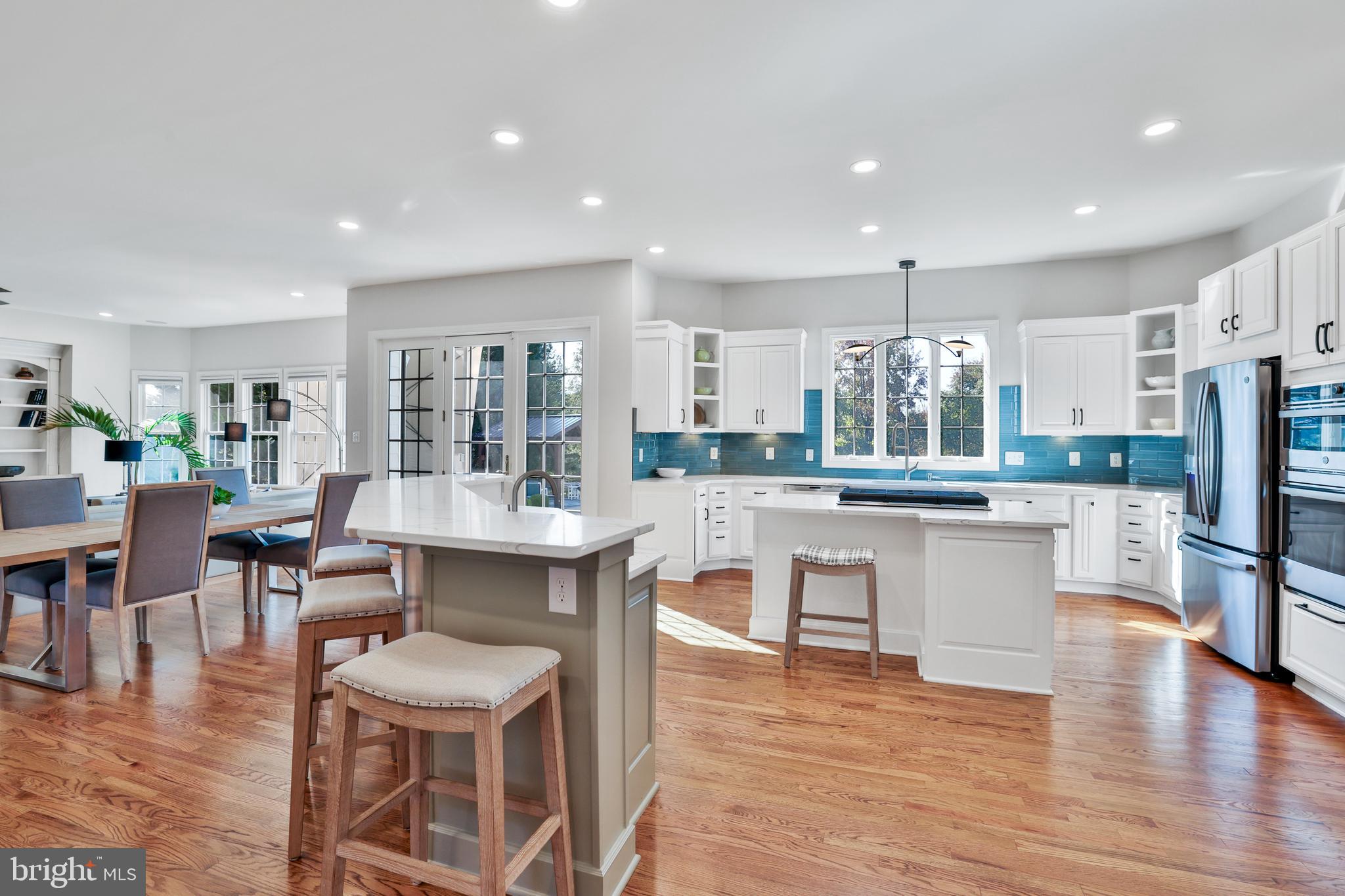 RASPBERRY FALLS - Residential