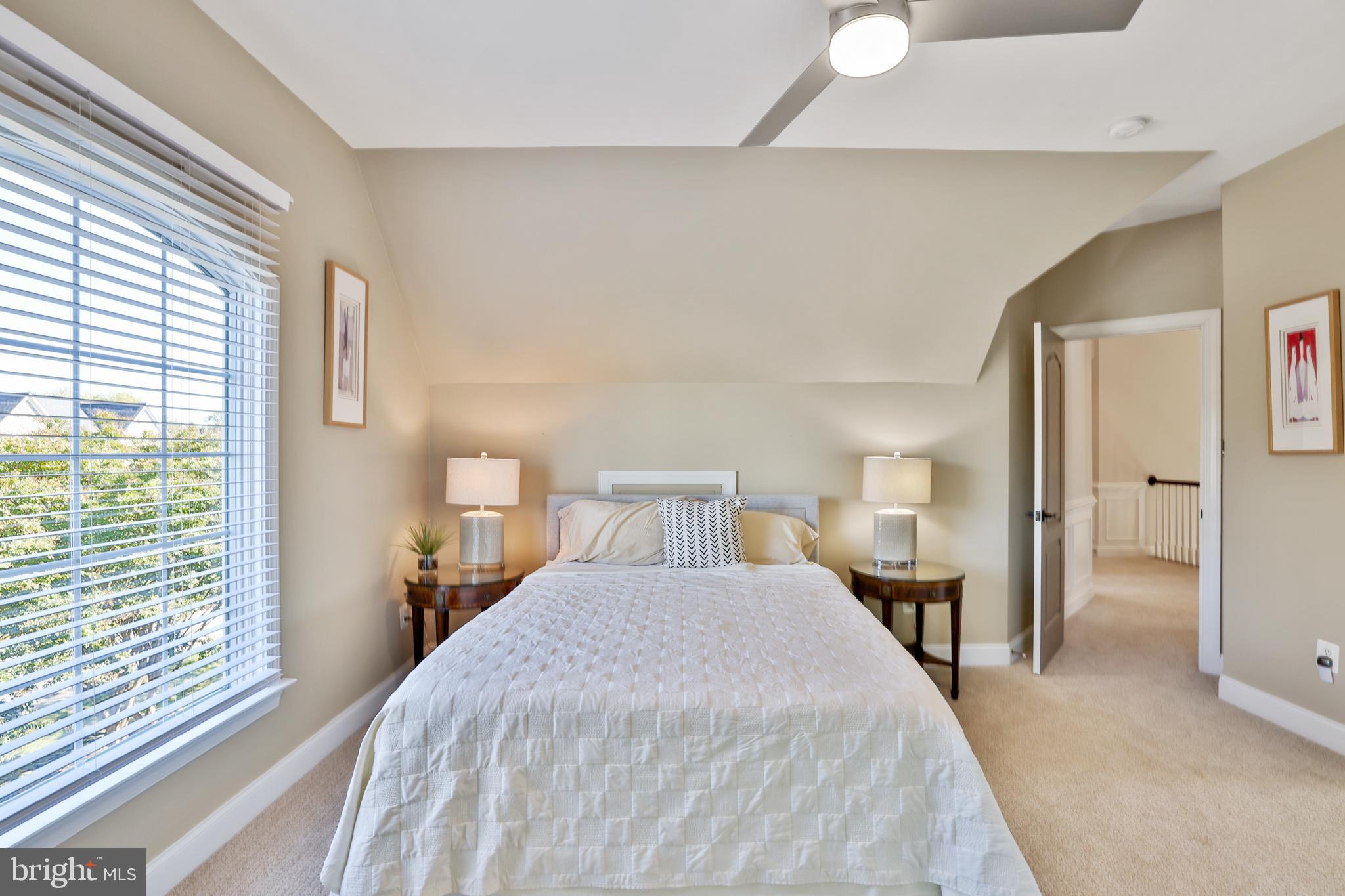 RASPBERRY FALLS - Residential