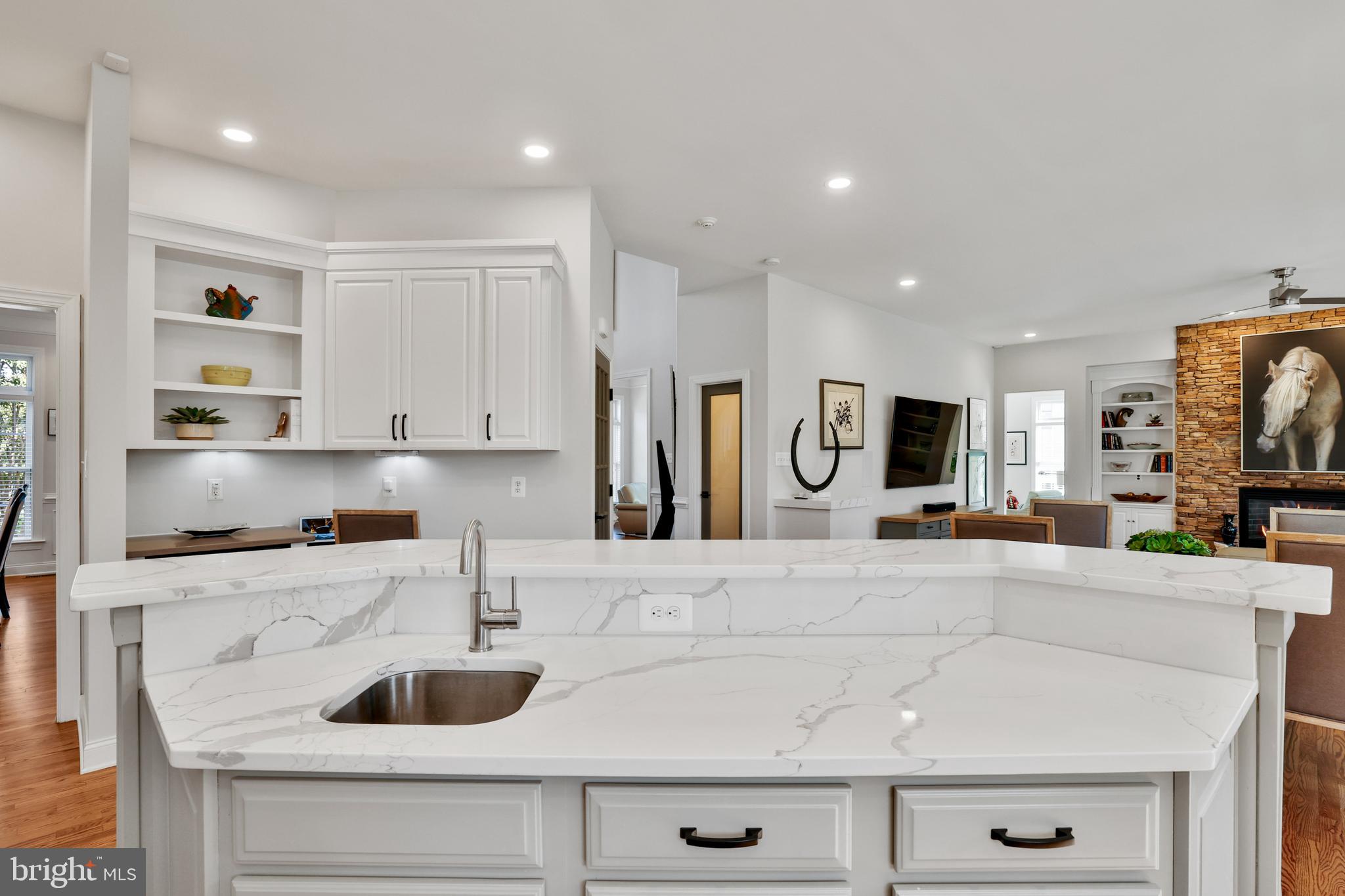 RASPBERRY FALLS - Residential