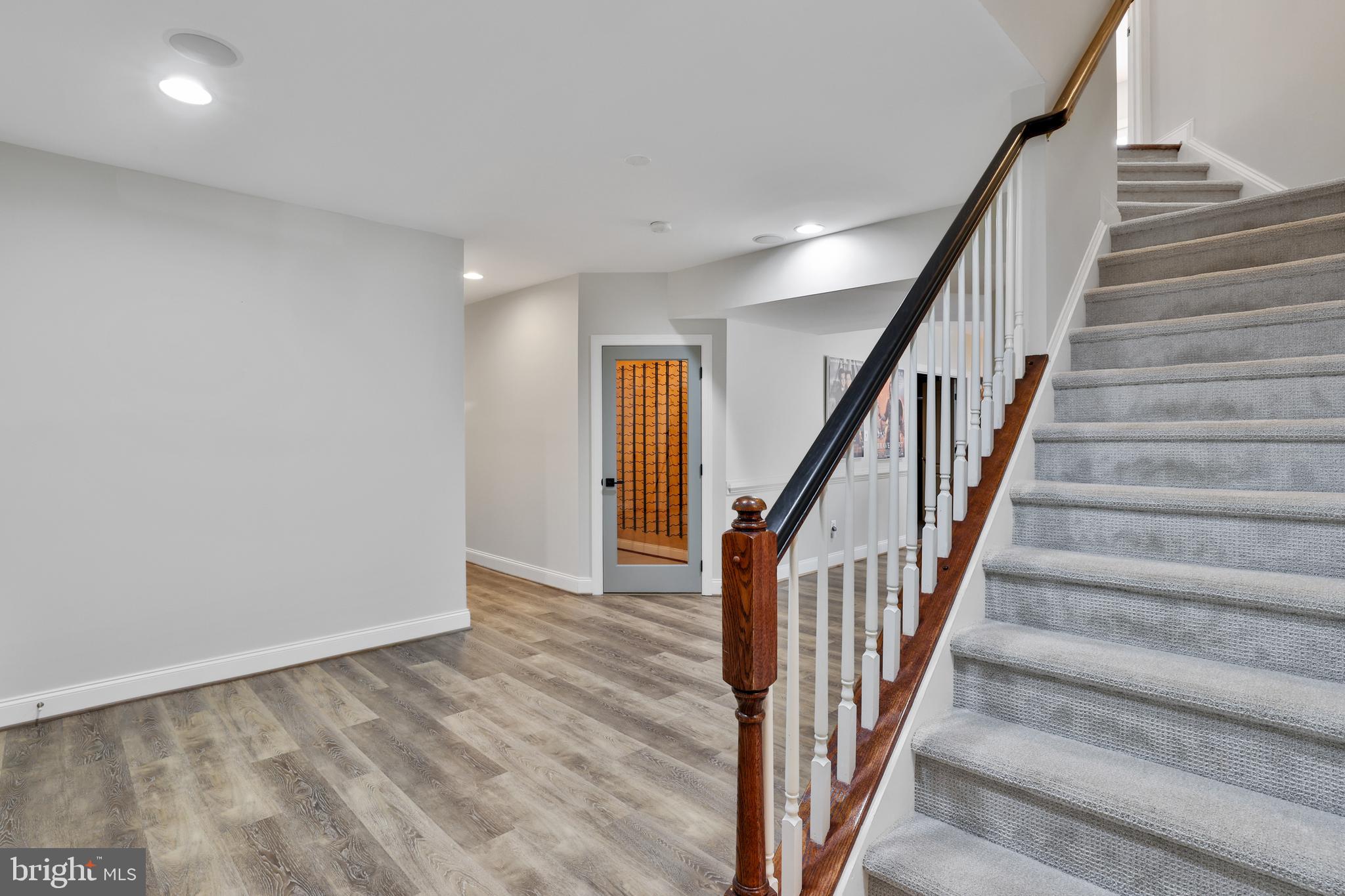 RASPBERRY FALLS - Residential