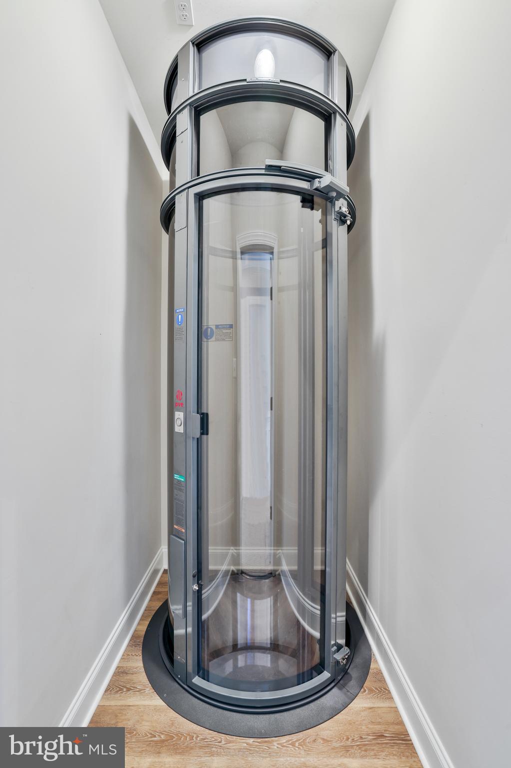 RASPBERRY FALLS - Residential