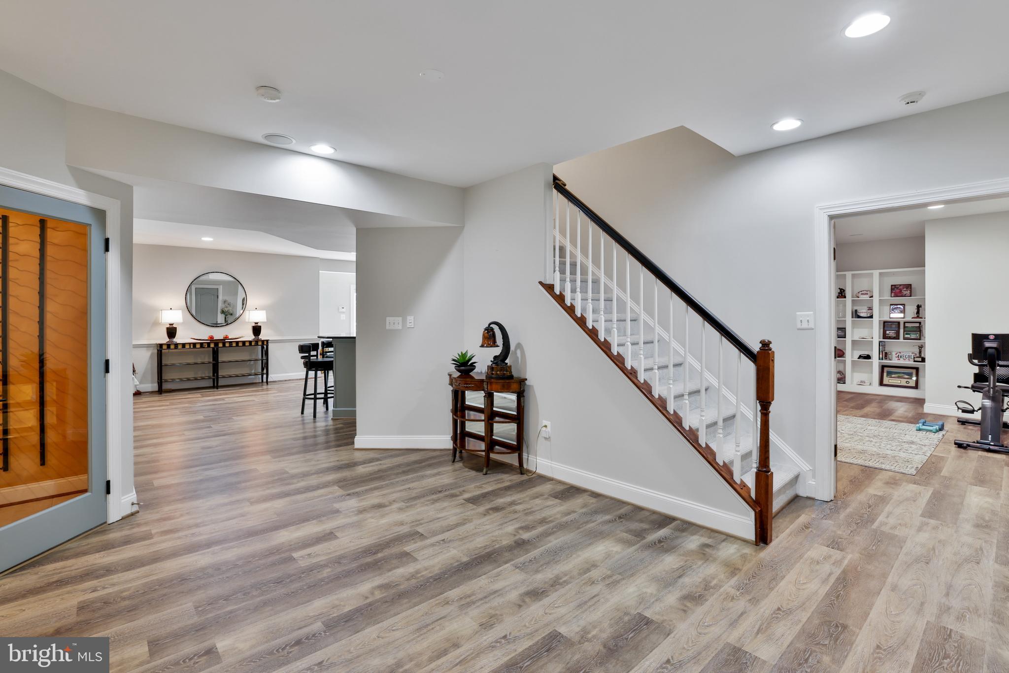 RASPBERRY FALLS - Residential