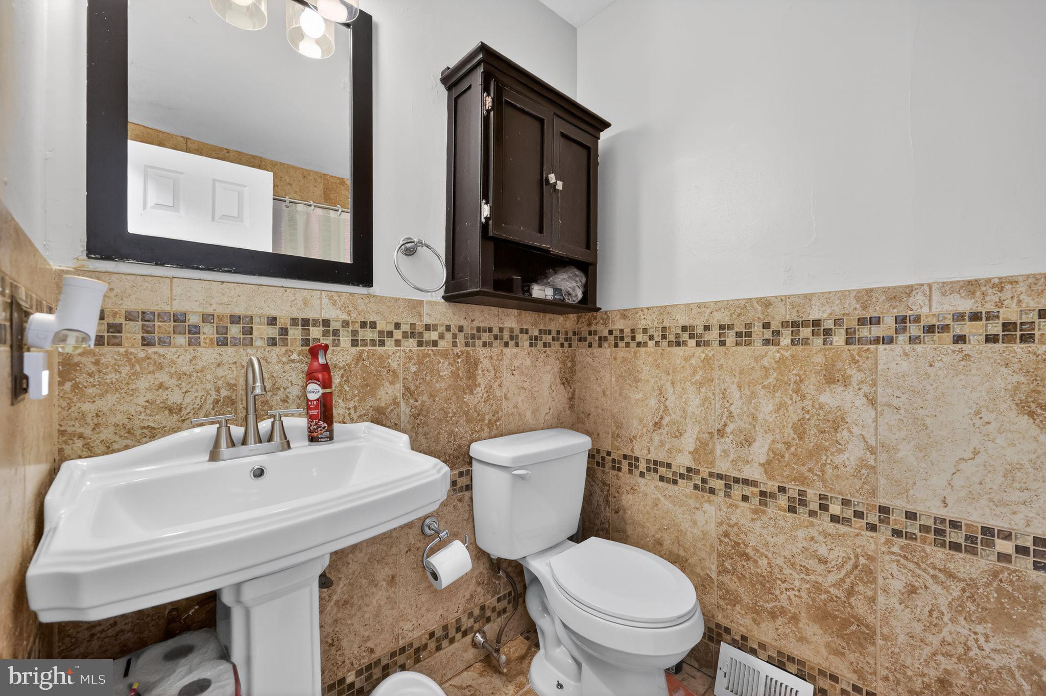 HILL CREST - Residential Income