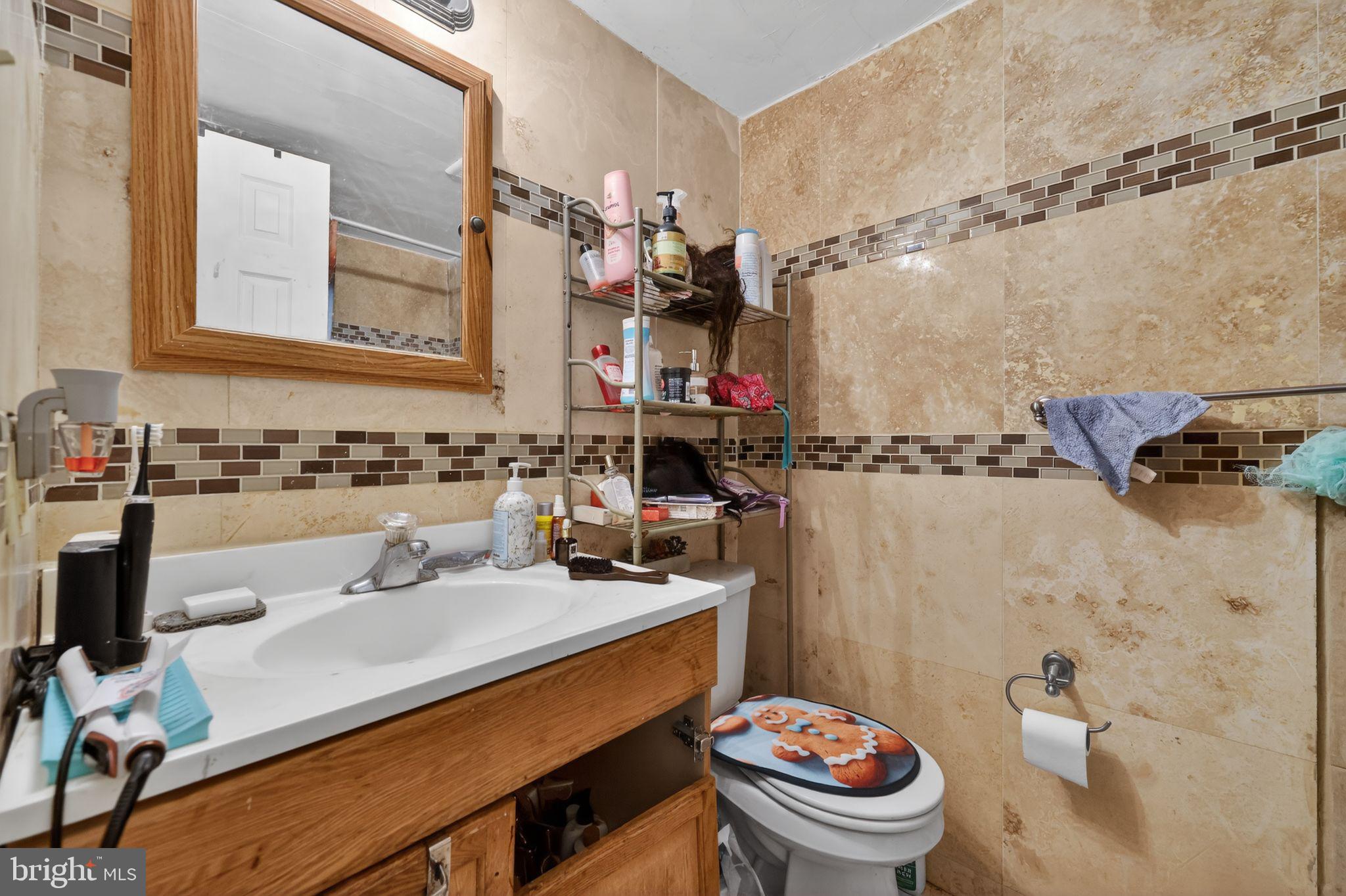 HILL CREST - Residential Income