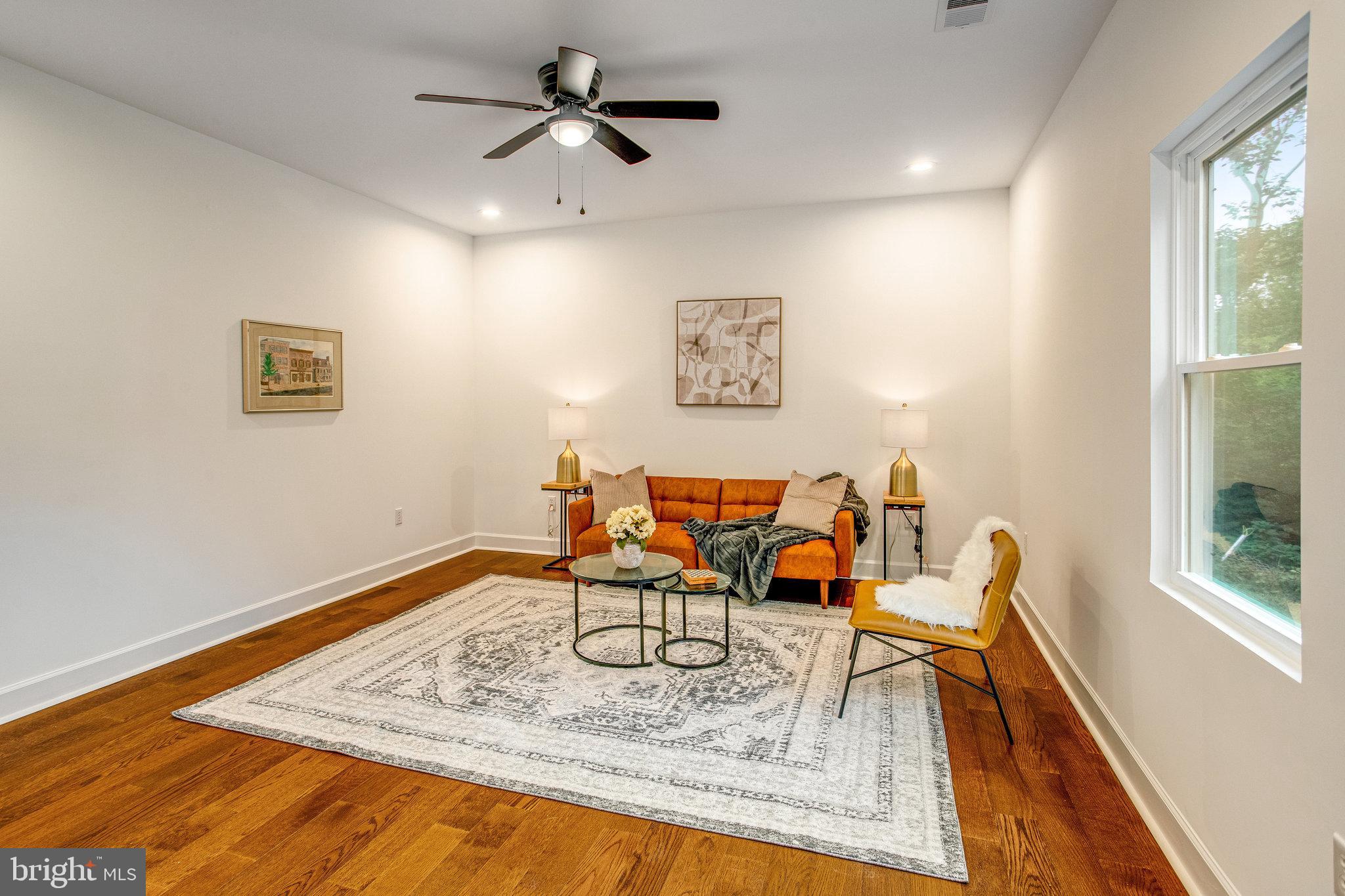 HISTORIC DUMFRIES - Residential