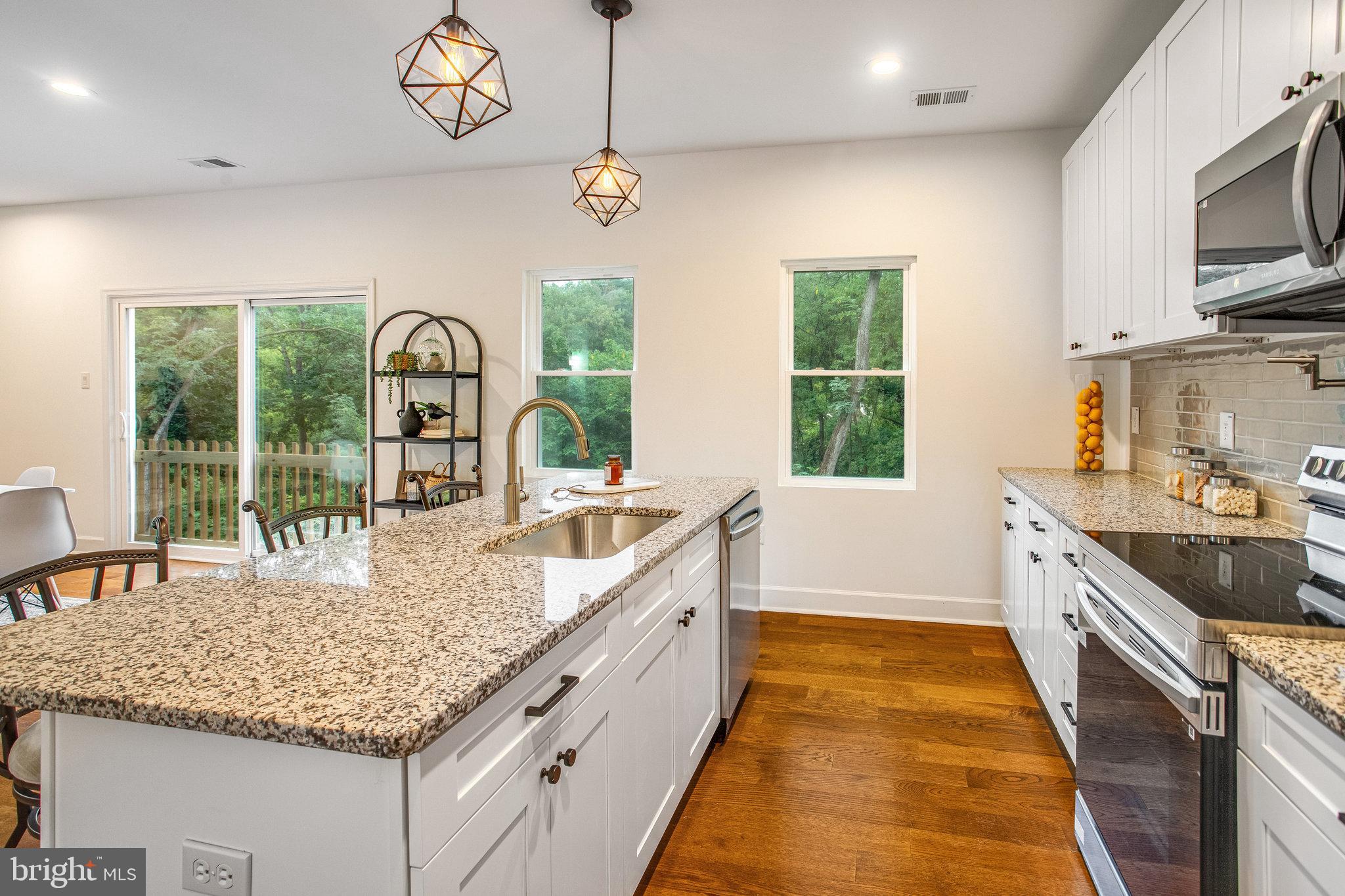 HISTORIC DUMFRIES - Residential