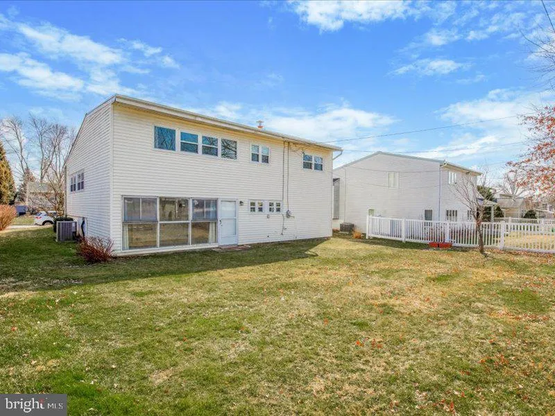 Ambler, Pennsylvania 19002, United States, 3 Bedrooms Bedrooms, ,2 BathroomsBathrooms,Residential,Active,208528