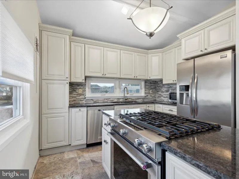 Ambler, Pennsylvania 19002, United States, 3 Bedrooms Bedrooms, ,2 BathroomsBathrooms,Residential,Active,208528