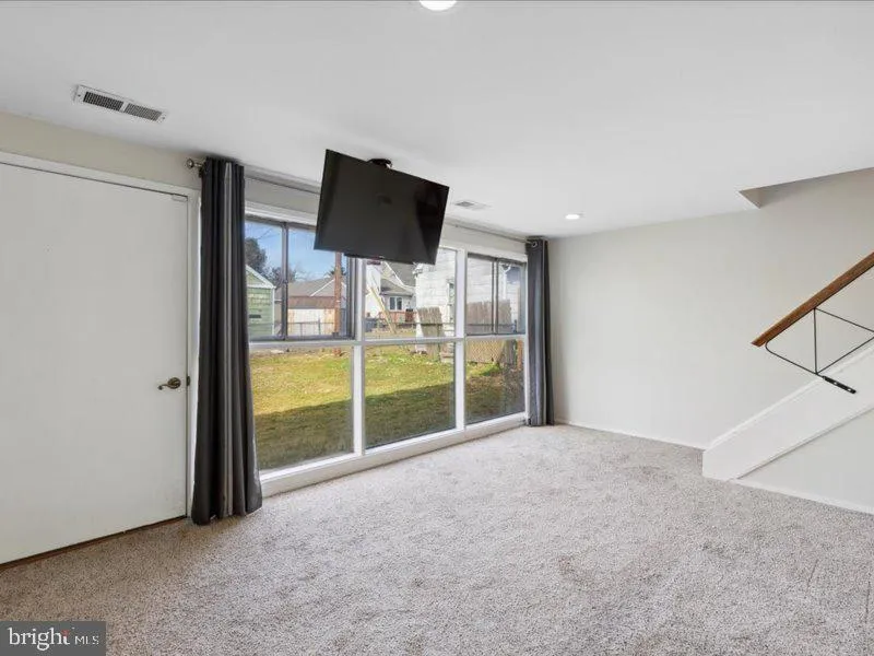 Ambler, Pennsylvania 19002, United States, 3 Bedrooms Bedrooms, ,2 BathroomsBathrooms,Residential,Active,208528