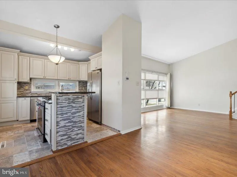 Ambler, Pennsylvania 19002, United States, 3 Bedrooms Bedrooms, ,2 BathroomsBathrooms,Residential,Active,208528